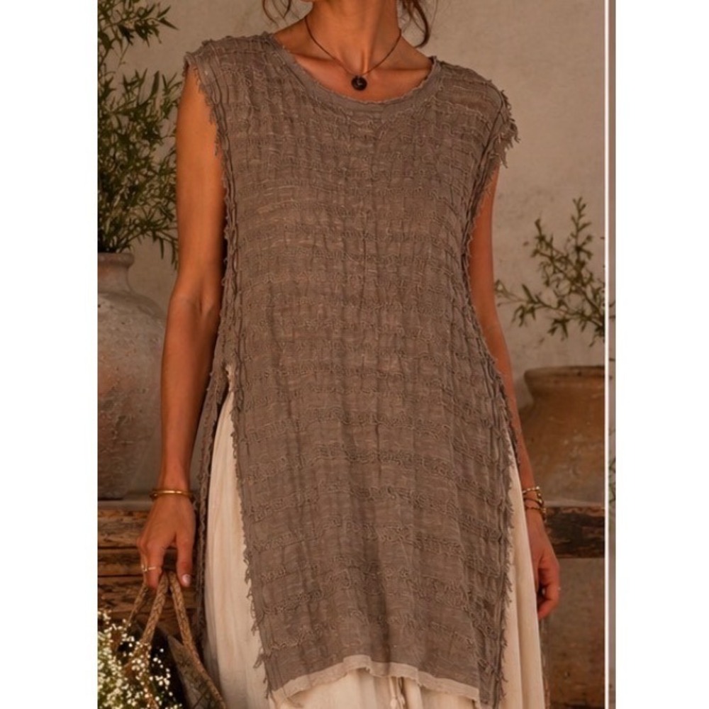 AS IS Astrid Schumacher Irene Salas Textured Raw Edge Tunic‎ Top Taupe Lagenlook